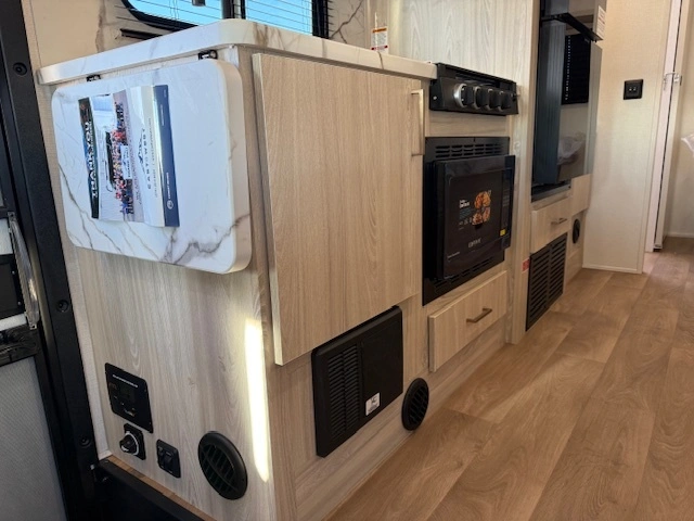 2026 East West By Forest River Entrada 2200s alt