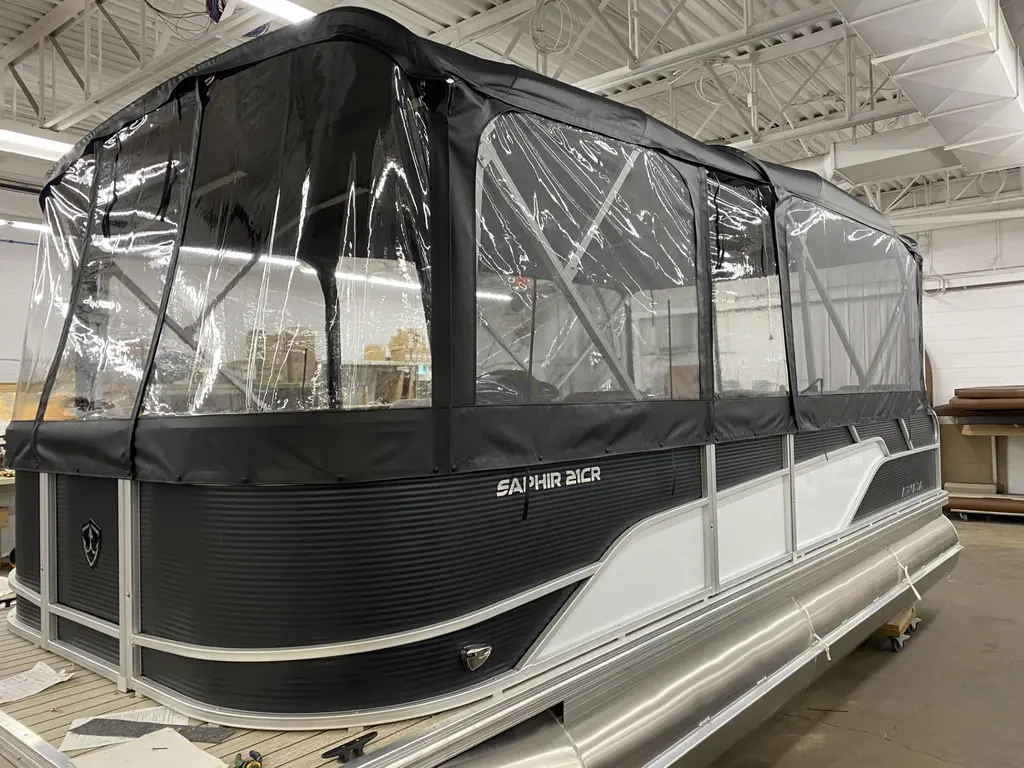 Armada SAPHIR 21 CR 2026 - FULL 3 QUILLES