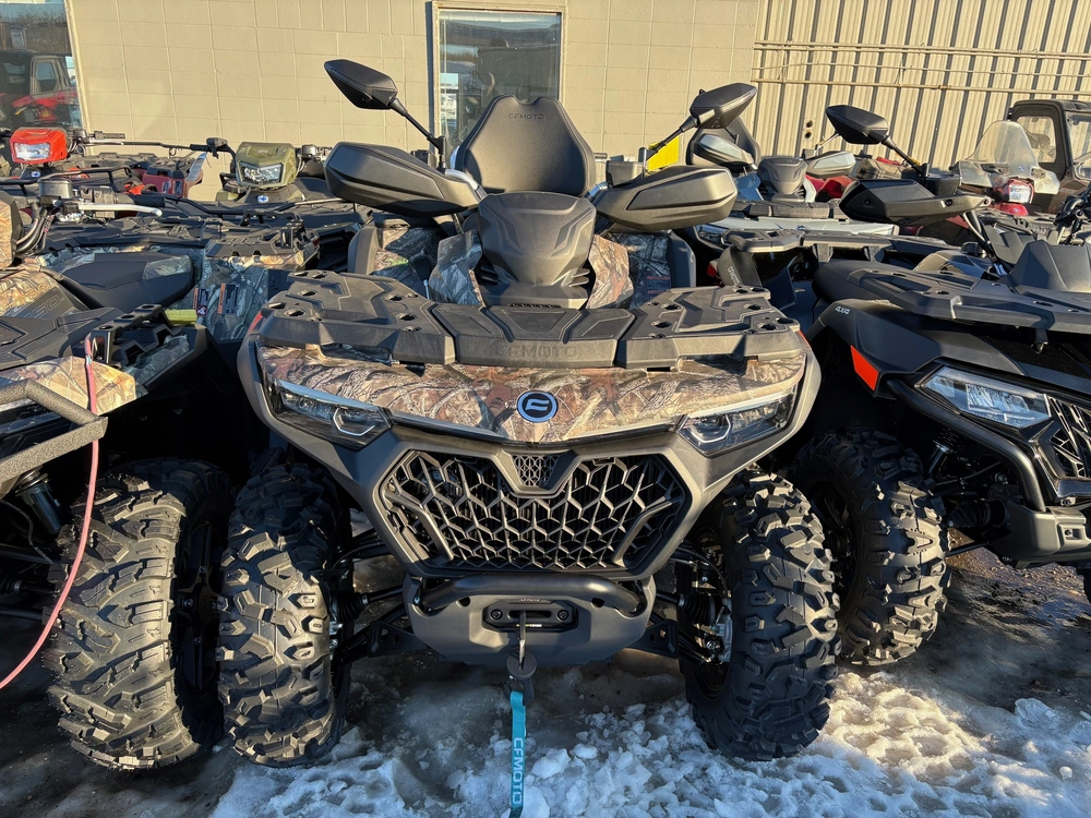 2025 Cfmoto Cforce 800 Touring alt