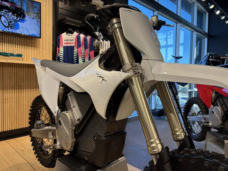 2026 Stark Future Varg MX 1.2 Alpha 80 HP thumbnail 5