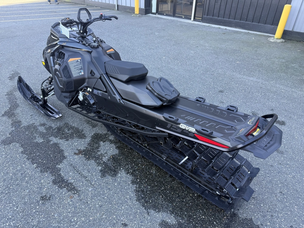 2025 Ski-doo Summit Adr W/ Edge Pkg 154 600 E-tec Powdermax X-light Flexedge 2.5" Shot alt