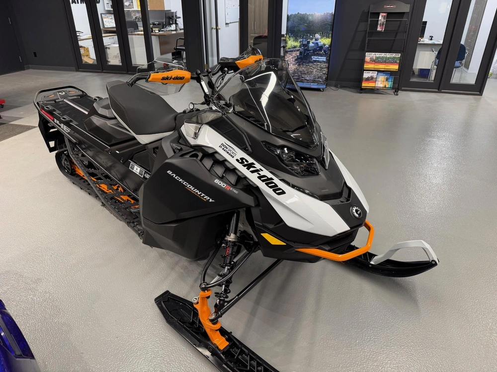 Ski-doo Backcountry Adrenaline 600r E-tec 2026 alt