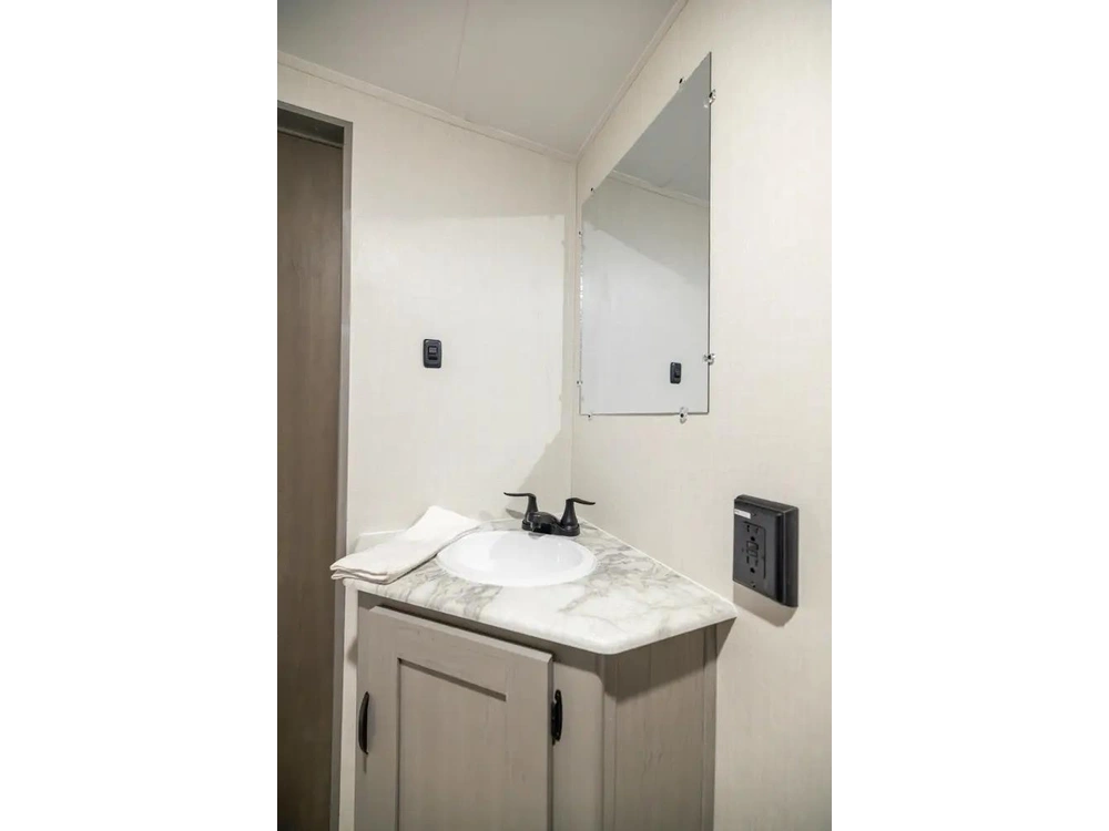 2026 Forest River Viking 292tb alt