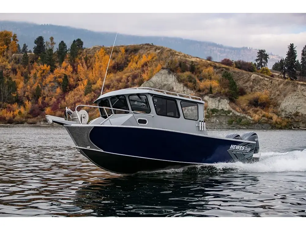 2026 Hewescraft 240 Pacific Cruiser 