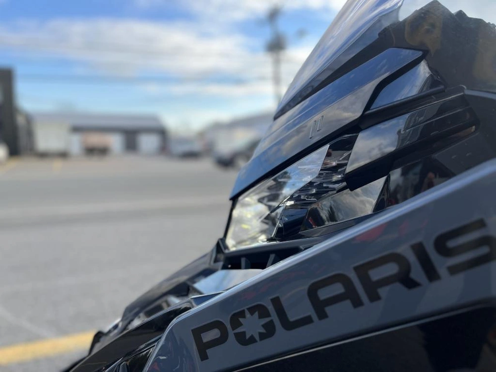 Polaris 650 Indy Vr1 X 1.35 2021 alt