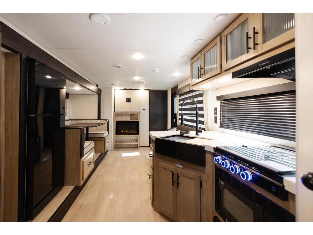 Cherokee 26brb Grey Wolf 2026 alt