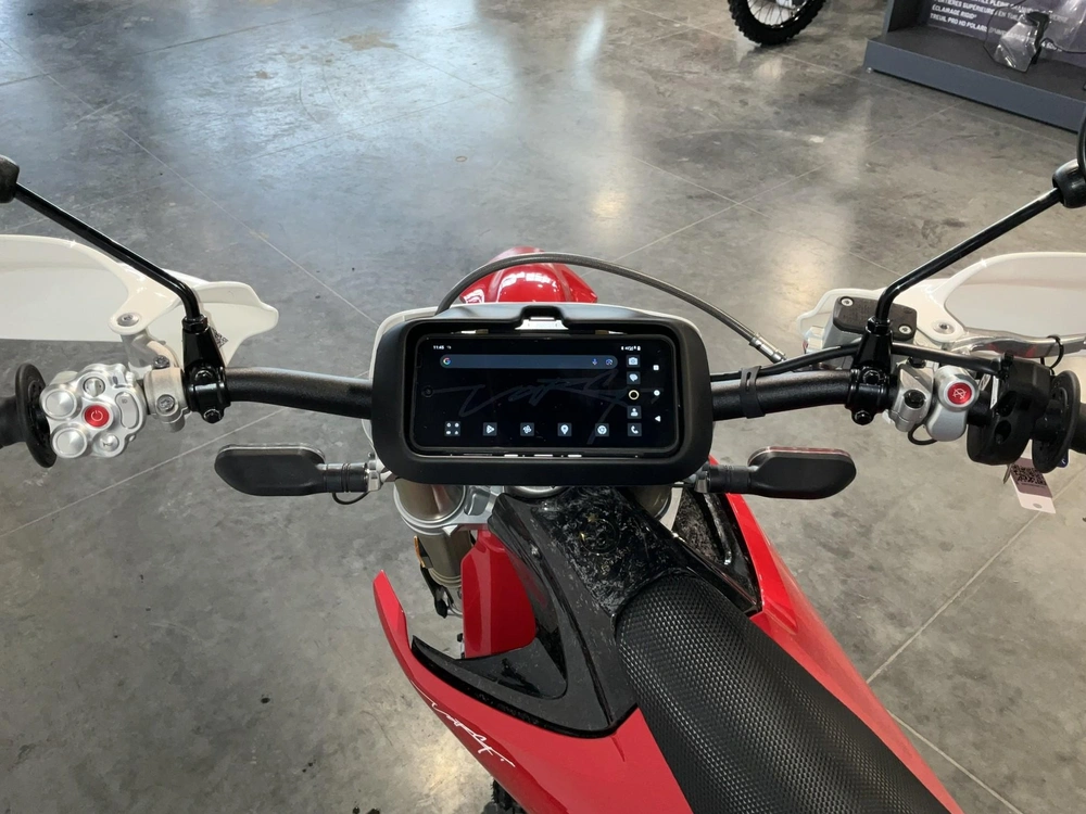 Stark Future Enduro 2025 alt