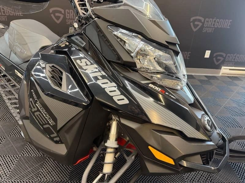 Ski-doo Renegade 800r Backcountry 2017 alt