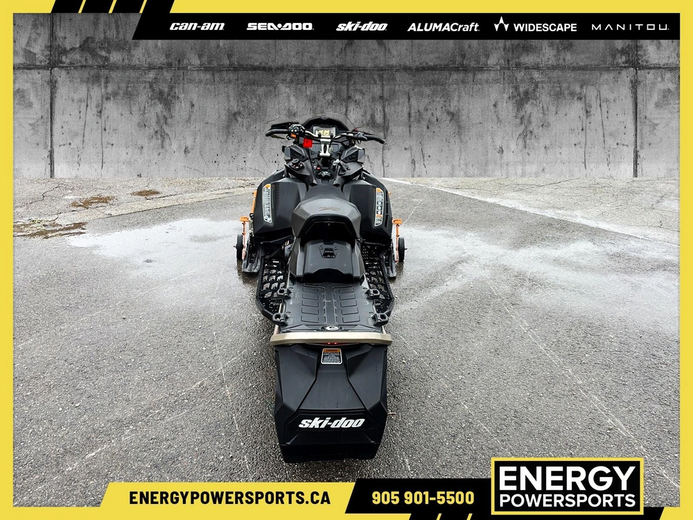 2022 Ski-doo Mach Z alt