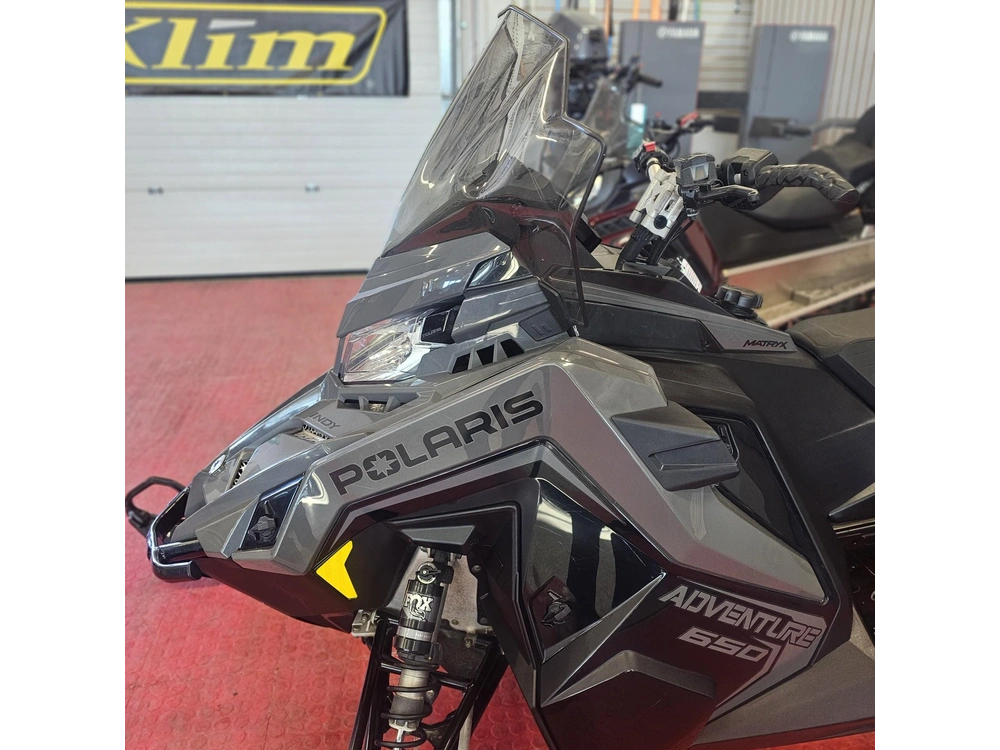 2025 Polaris 650 Indy Adventure 137 alt