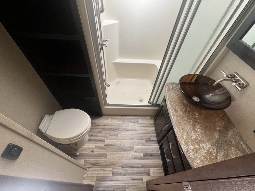 2014 Forest River Solitude 368 Rd alt