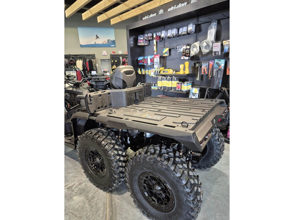 2026 Can-am Outlander Max 6x6 Backcountry 1000r Stealth Black alt