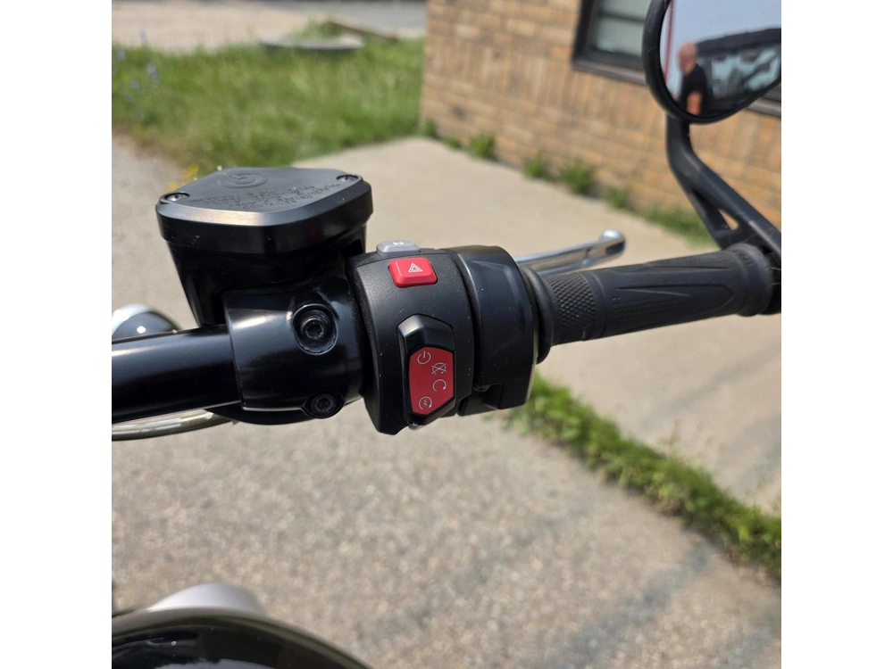 2021 Triumph Rocket 3 Gt alt