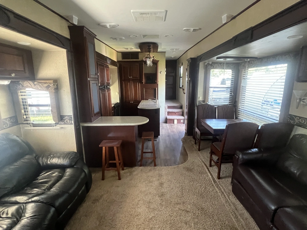 2013 Heartland Rv Big Country 3596 Re alt
