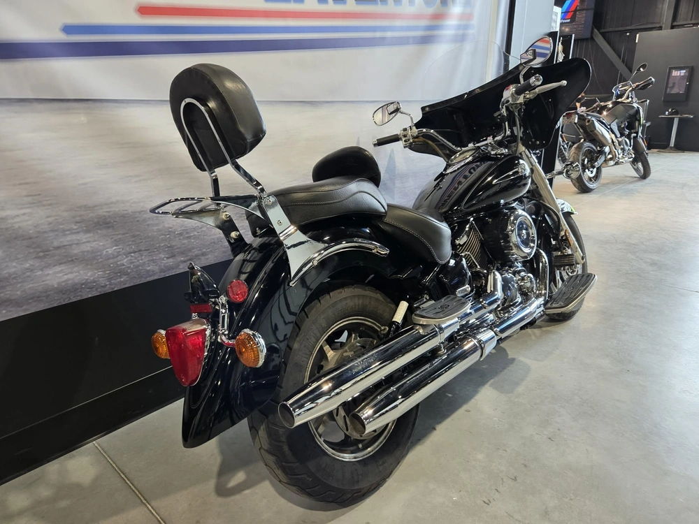 Yamaha V-star 2004 alt