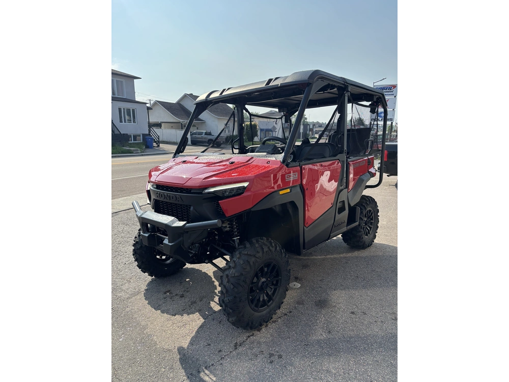 Honda Pioneer 1000 Deluxe 2026 alt