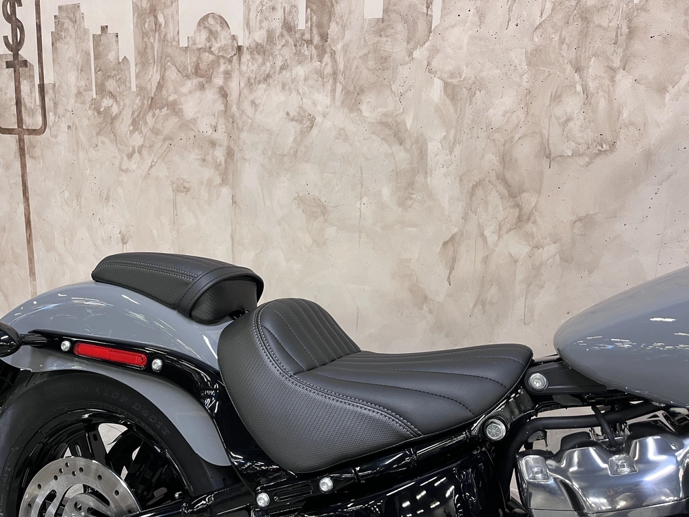 2026 Harley-davidson Fxbb Street Bob alt