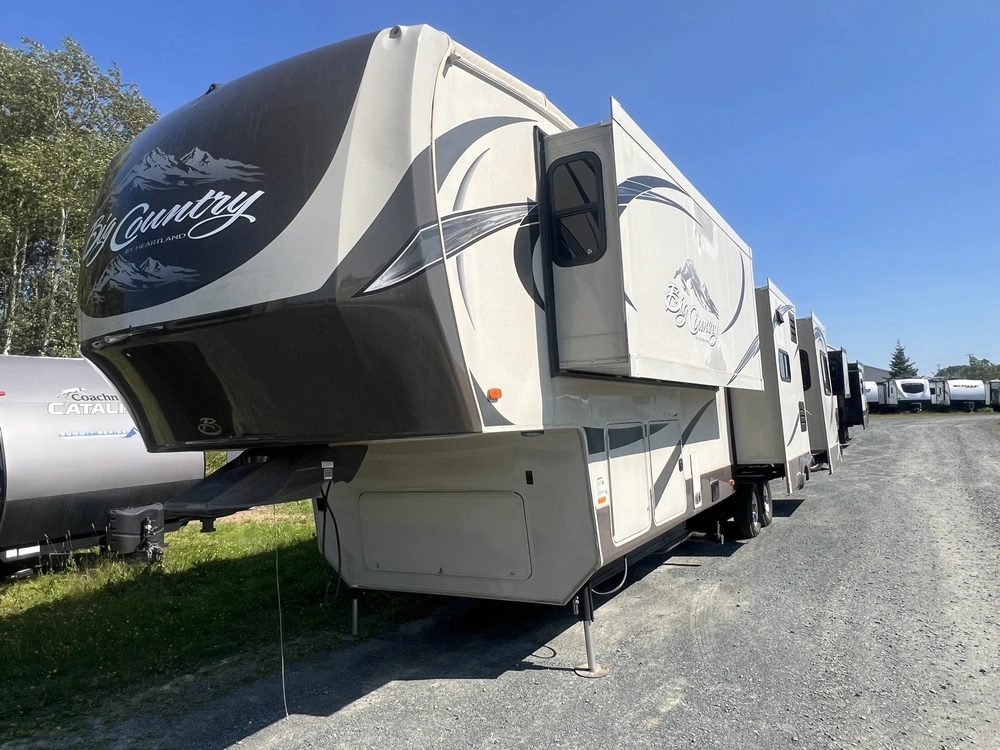 2013 Heartland Rv Big Country 3596 Re alt