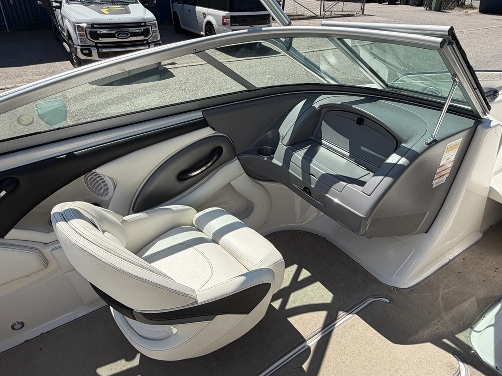 Monterey Boats 204 Sf 2012 alt