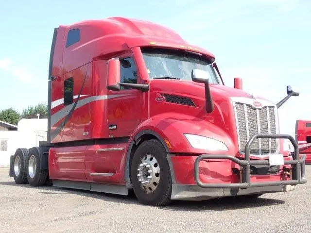 2025 Peterbilt 579