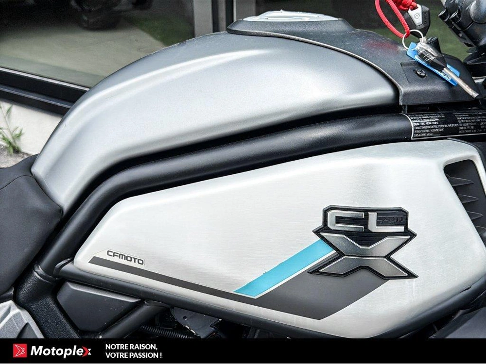 2023 Cfmoto Cl-x Heritage 700 alt
