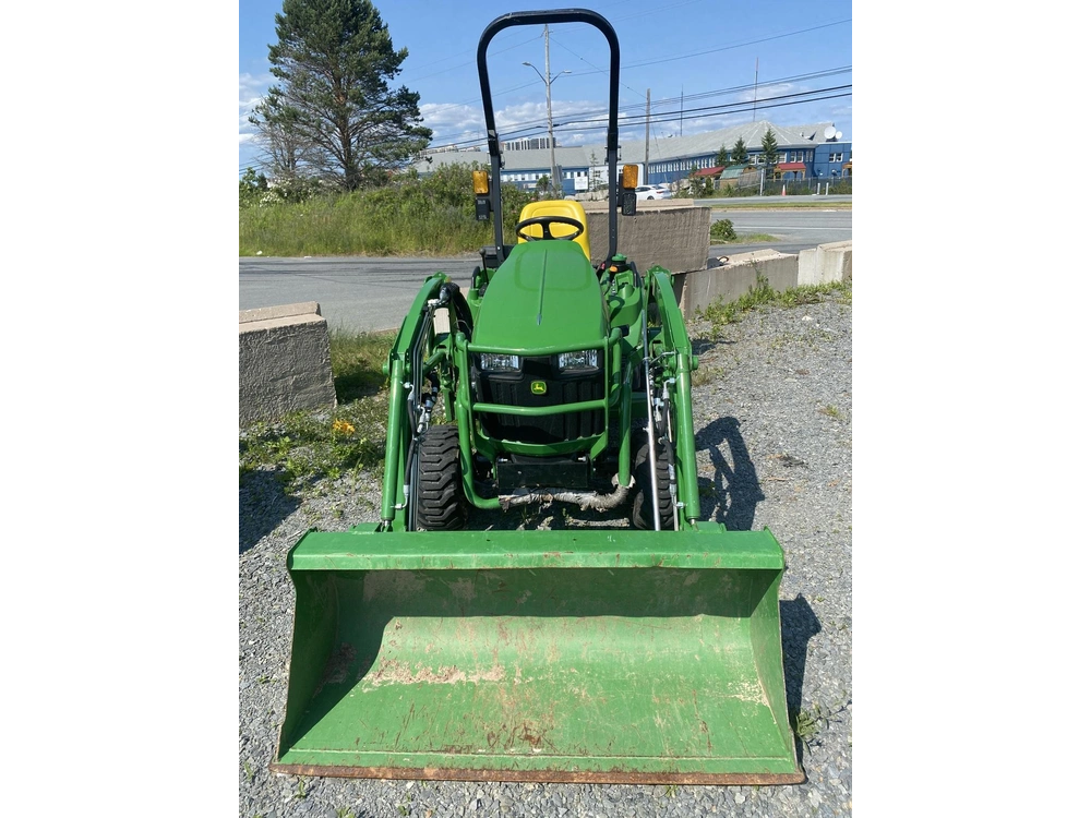 2024 John Deere 1023e alt