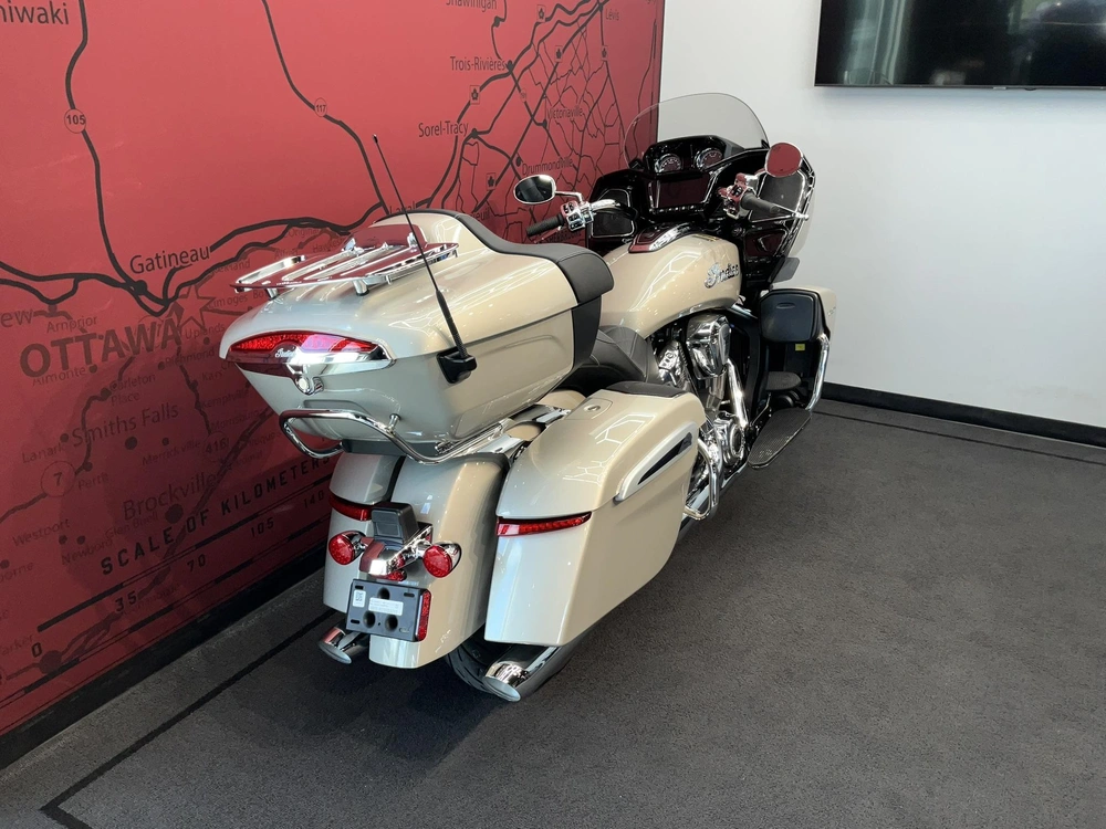 Indian Motorcycle Pursuit Limited + 112 + Ensemble Powerband Audio 2026 alt