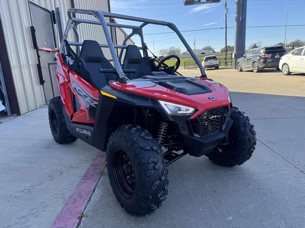 2026 Polaris Rzr 200 Efi Indy Red alt