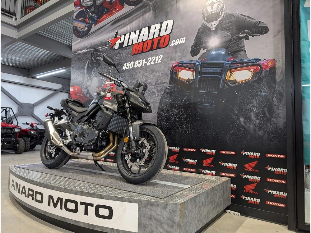 Honda Cb750 Hornet 2025 alt