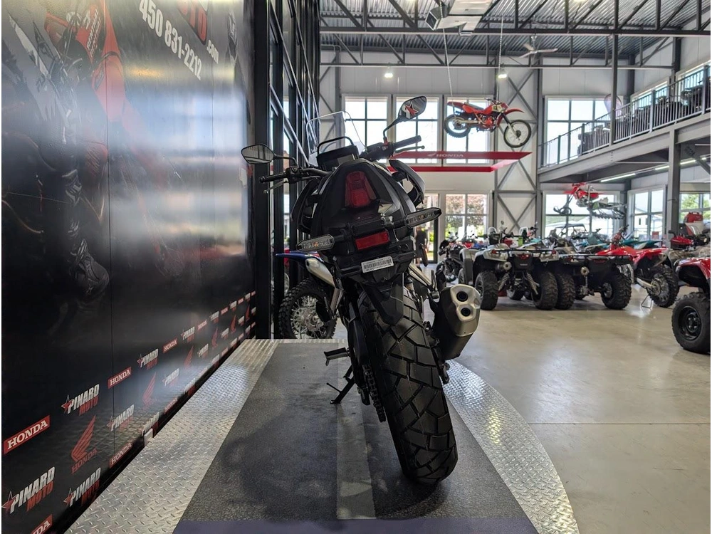 Honda Nx500 2025 alt