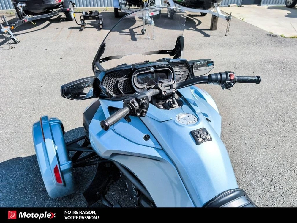 2021 Can-am F3t Limited alt