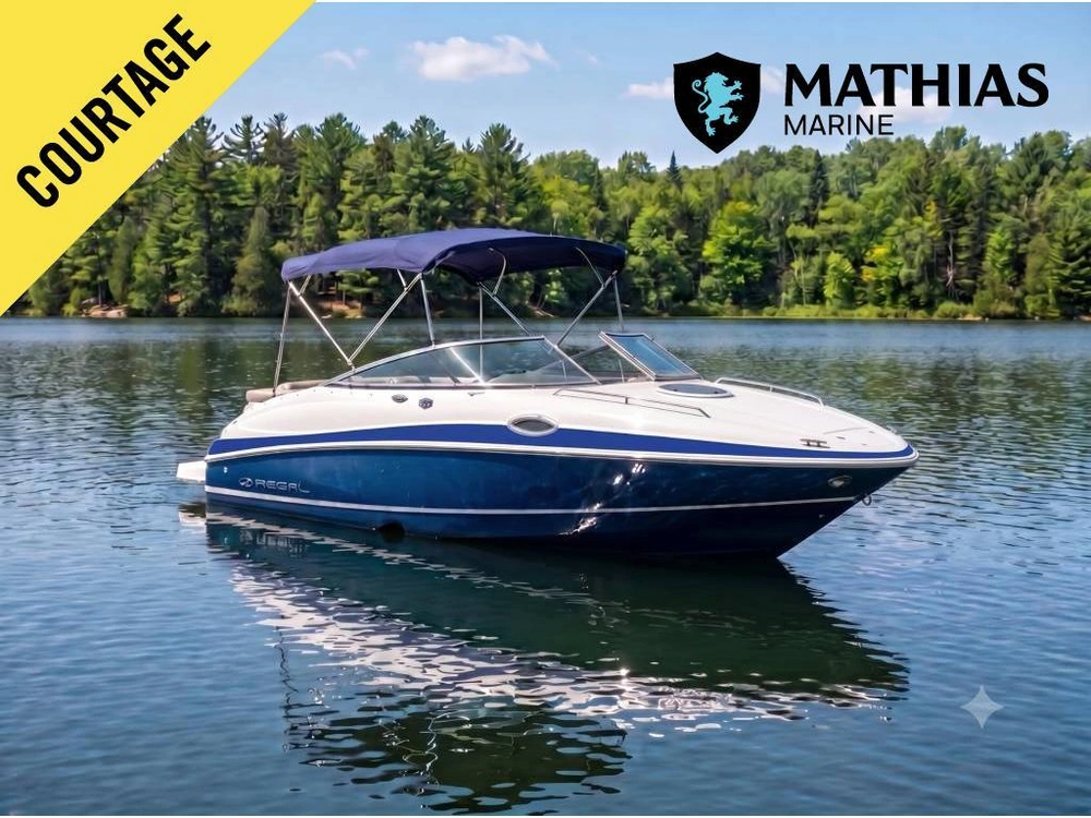 2009 Regal 2450 Cuddy Cabin alt