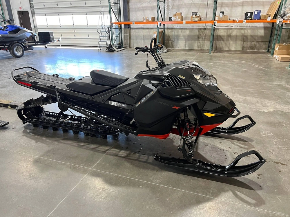 2022 Ski-doo Summit X 165 850t alt