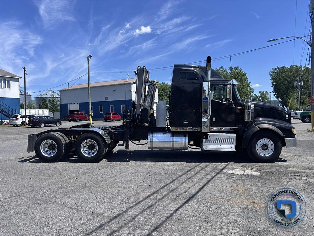 International 5900i Paystar 2016 alt