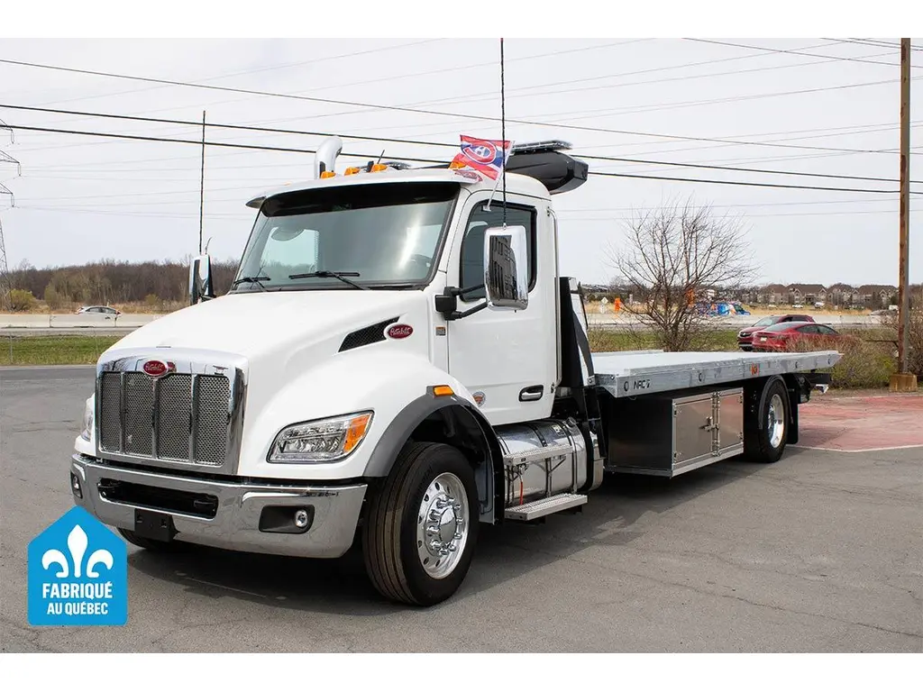 2027 Peterbilt 548 