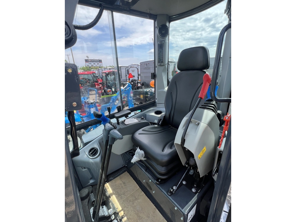 2026 Sunward Swe25uf Cab alt