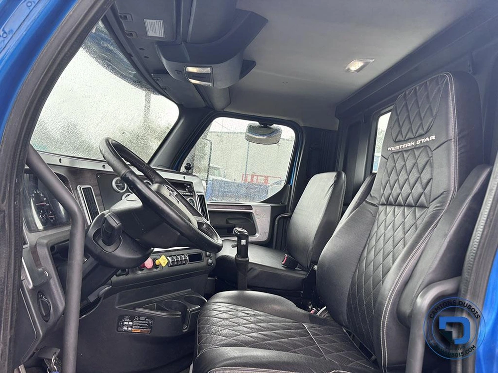 2023 Western-star 49x alt