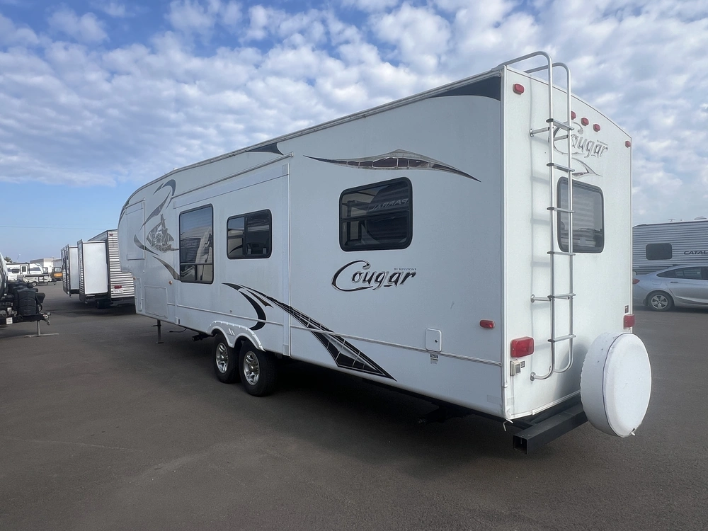 2010 Keystone Rv Cougar 322qbs alt