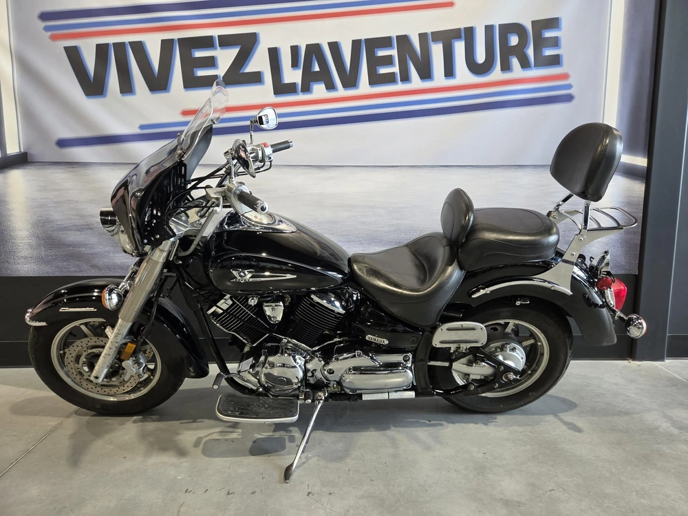 Yamaha V-star 2004 alt
