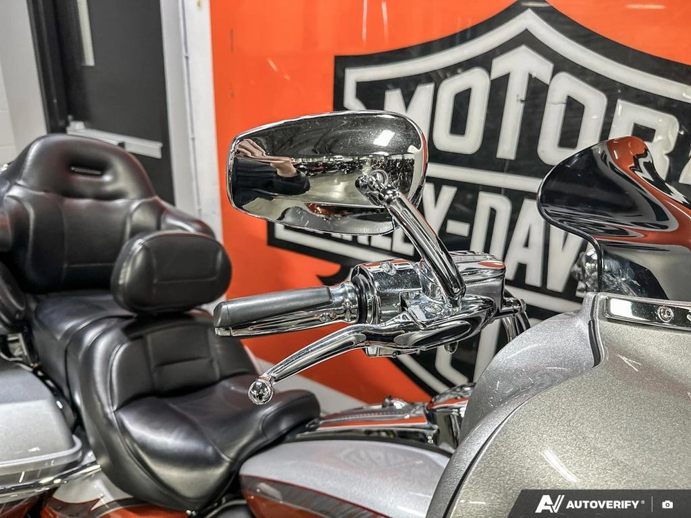 2014 Harley-davidson Flhtcse alt