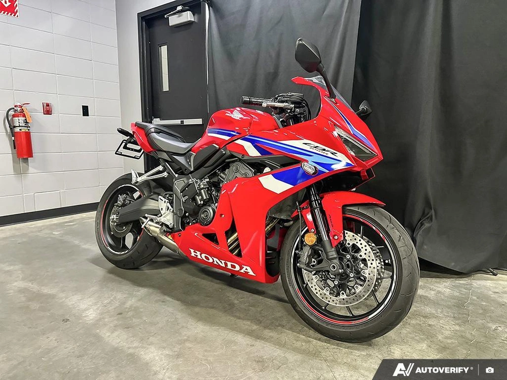 2025 Honda Cbr650ra alt