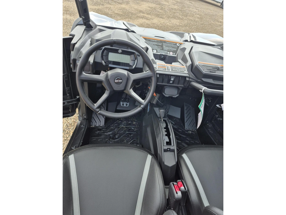 2026 Can-am Maverick Trail Dps 1000 Triple Black alt