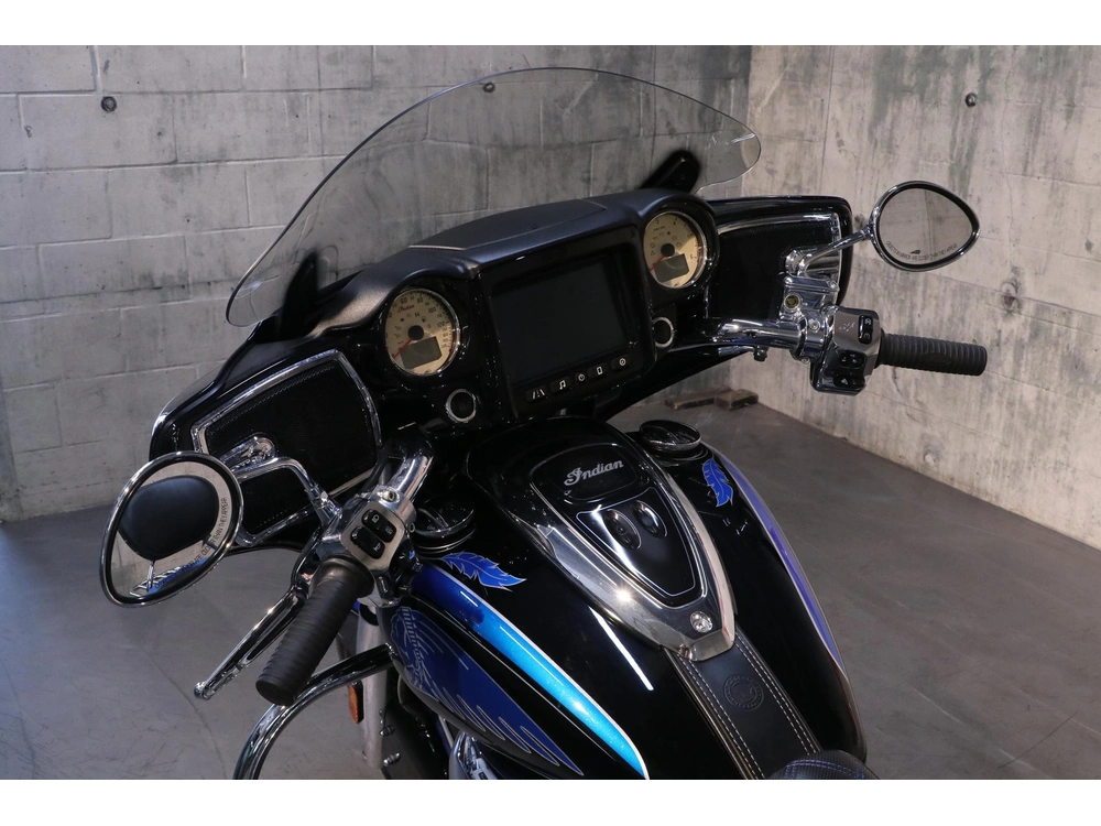2018 Indian Motorcycle Chieftain Classic 111 alt