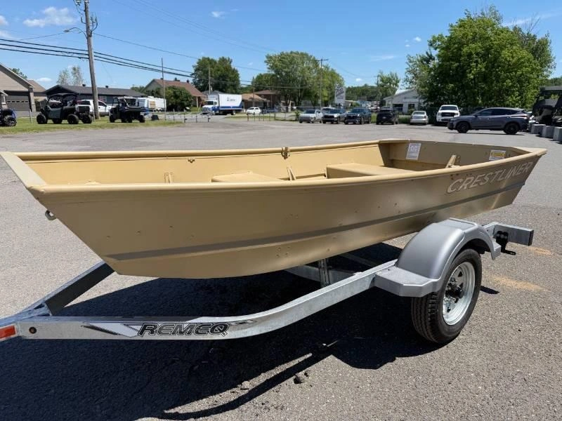 Crestliner 1040 Basic Jon 2026 alt