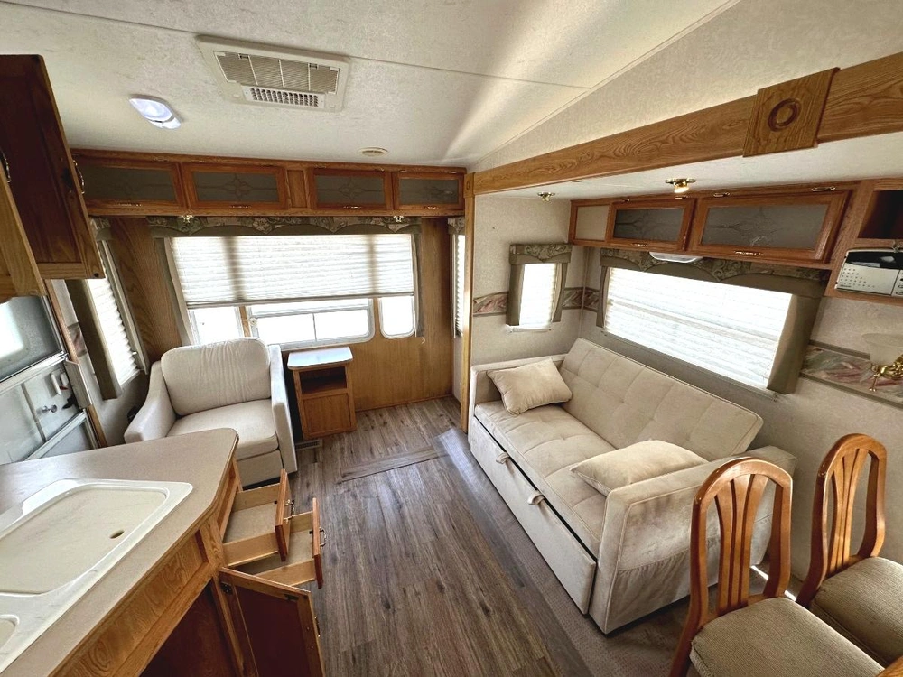 2004 Crossroads Cruiser 27rl alt