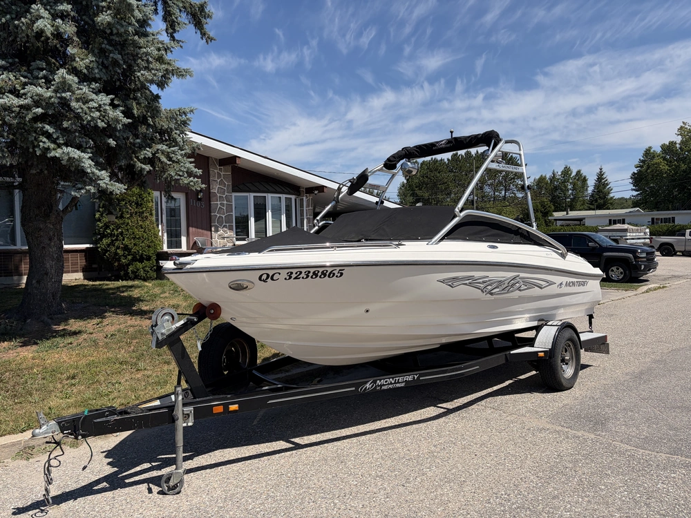 Monterey Boats 204 Sf 2012 alt