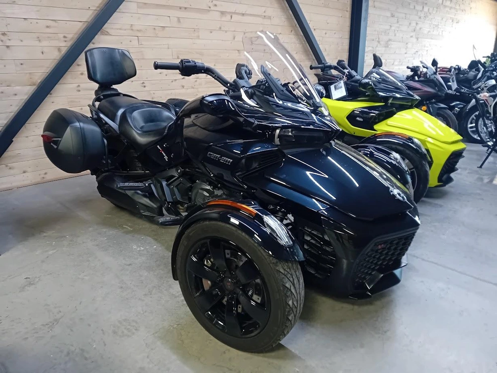Can-am F3 Noir 2019 alt