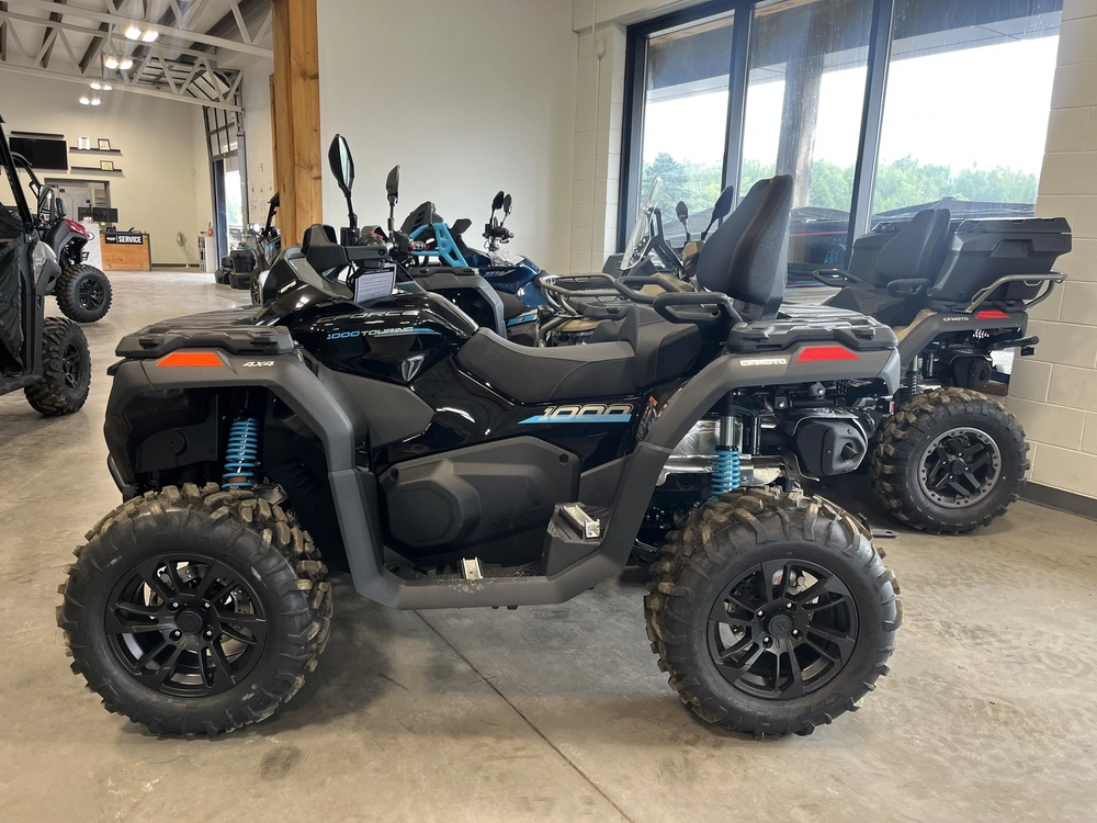 2026 Cfmoto Cforce 1000 Touring alt