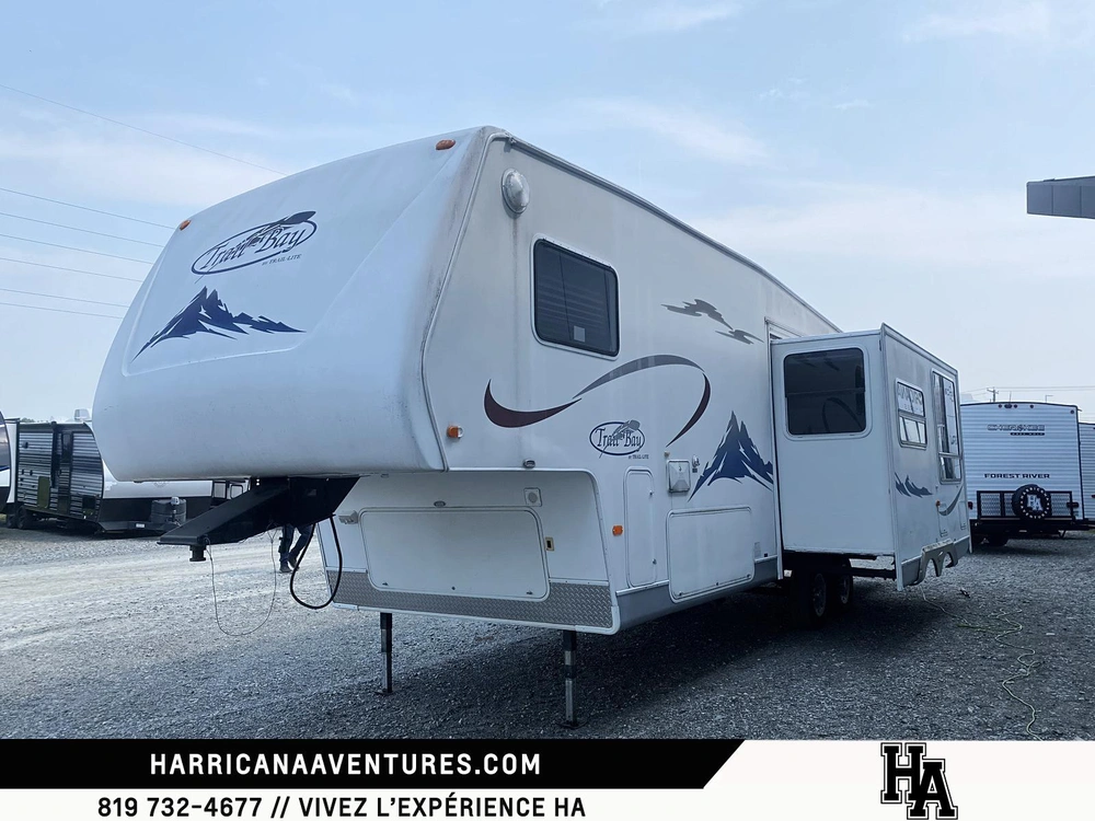 2008 R-vision Trail Bay 3528bh alt