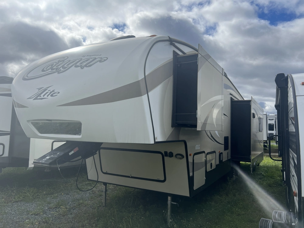 2017 Keystone Rv Cougar 29 Res alt